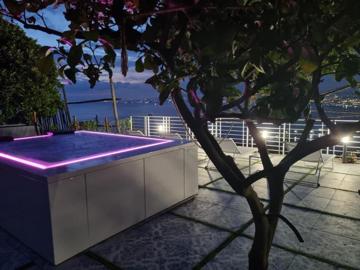 Relais Al Castello Bed & Breakfast Castellammare di Stabia Exterior foto